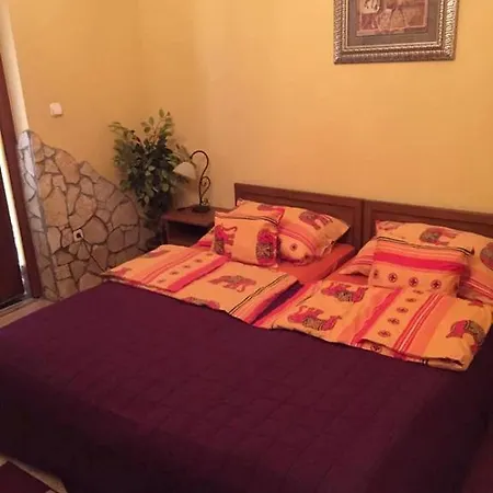 Arany Elefánt Panzió Esztergom