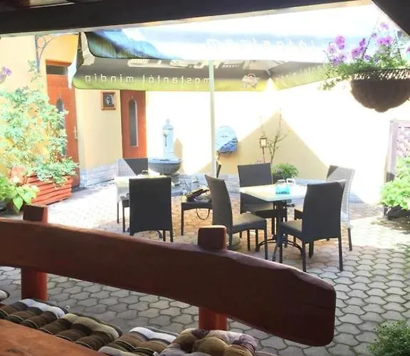 Casa de hóspedes Arany Elefánt Panzió Esztergom